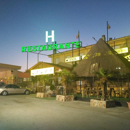 Hotel Mirasierra Baul Ngoại thất bức ảnh