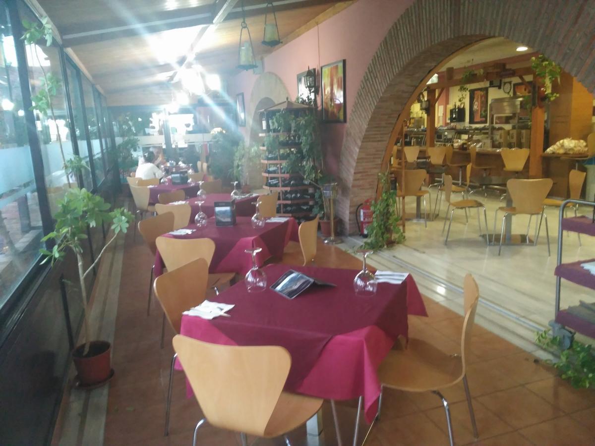 Hotel Mirasierra Baul Ngoại thất bức ảnh
